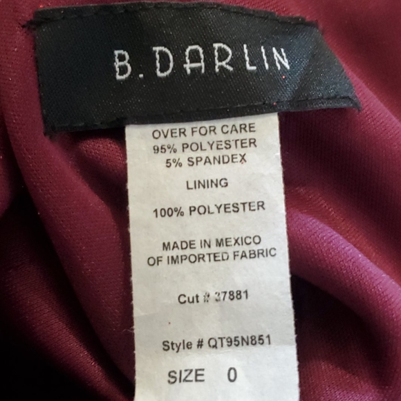 B. Darlin V neck Mini Dress with criss cross back - Picture 5 of 5